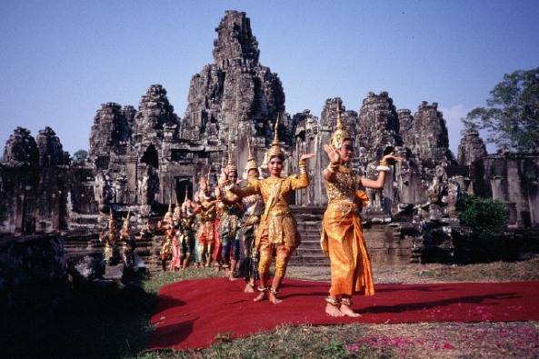 camboya-bailarines